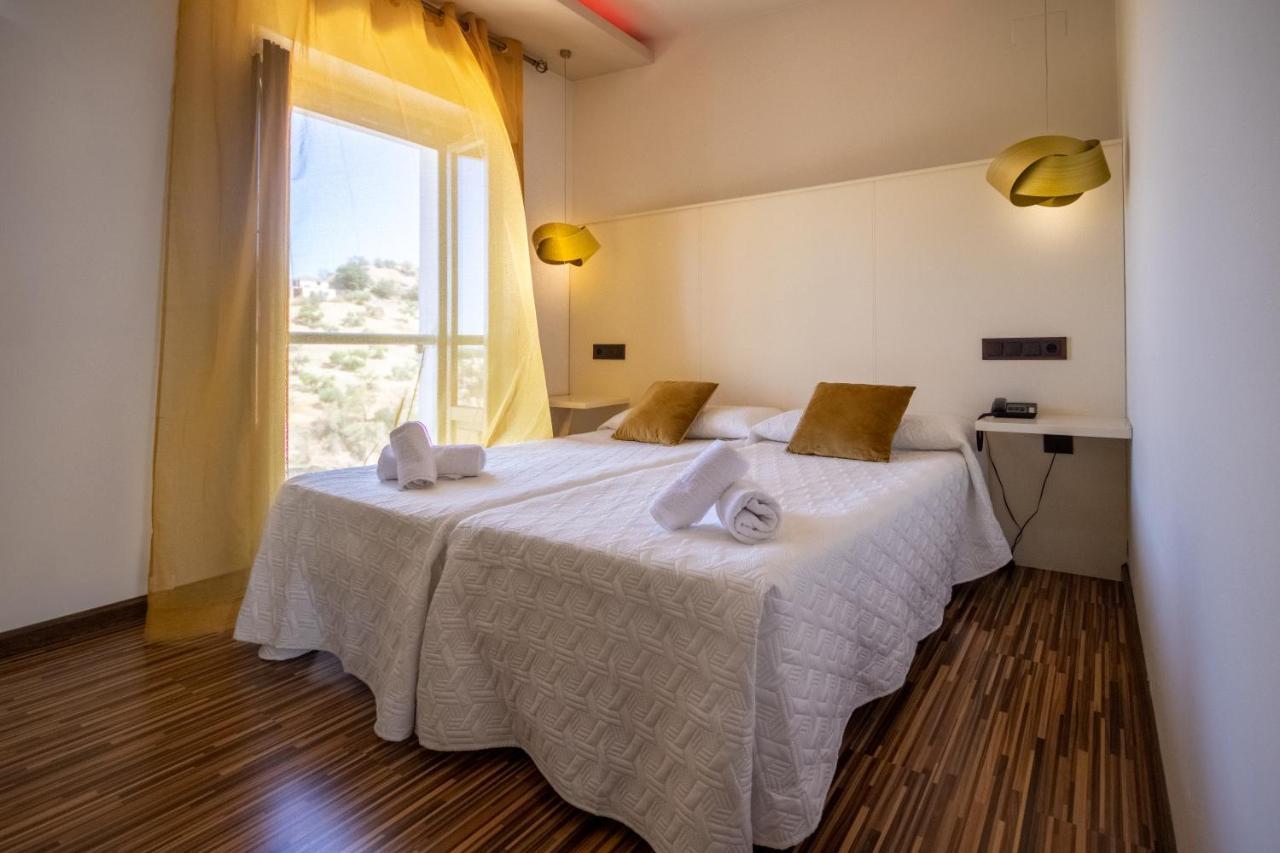 Hotel Villa De Setenil Setenil De Las Bodegas Εξωτερικό φωτογραφία